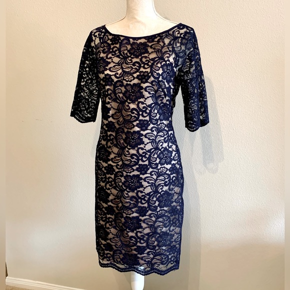 Vince Camuto Lace Dress - Picture 6 of 6